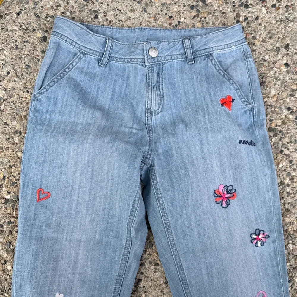 Gymboree Appliqué Embroidered Jeans Girls Size 10 Hearts Ladybug Light Wash NWOT